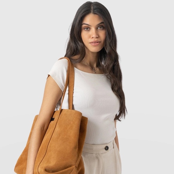 Saint + Sofia - Riviera Tee - Cream - Sz 16 - Picture 2 of 8